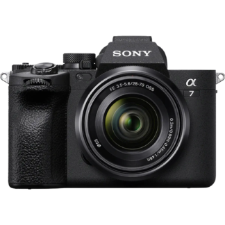 Sony Alpha 7 IV с обектив FE 28-70mm f/3.5-5.6